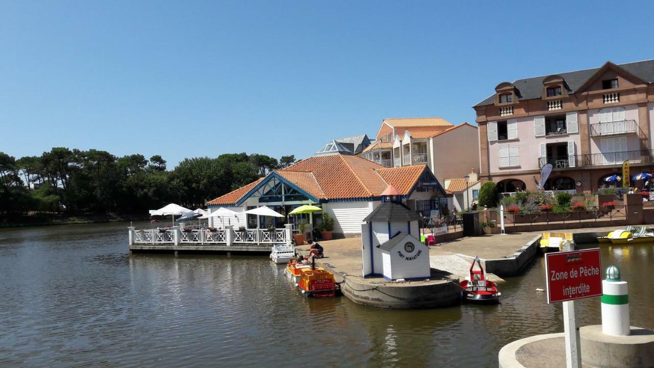 Ile Au Pre Vue Lac Et Golf Talmont-Saint-Hilaire エクステリア 写真